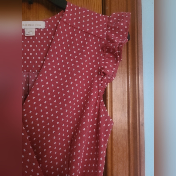 BOGO FREE Monteau Mauve and White Polka Dot Sleeveless Peplum Top size XL - Picture 6 of 6